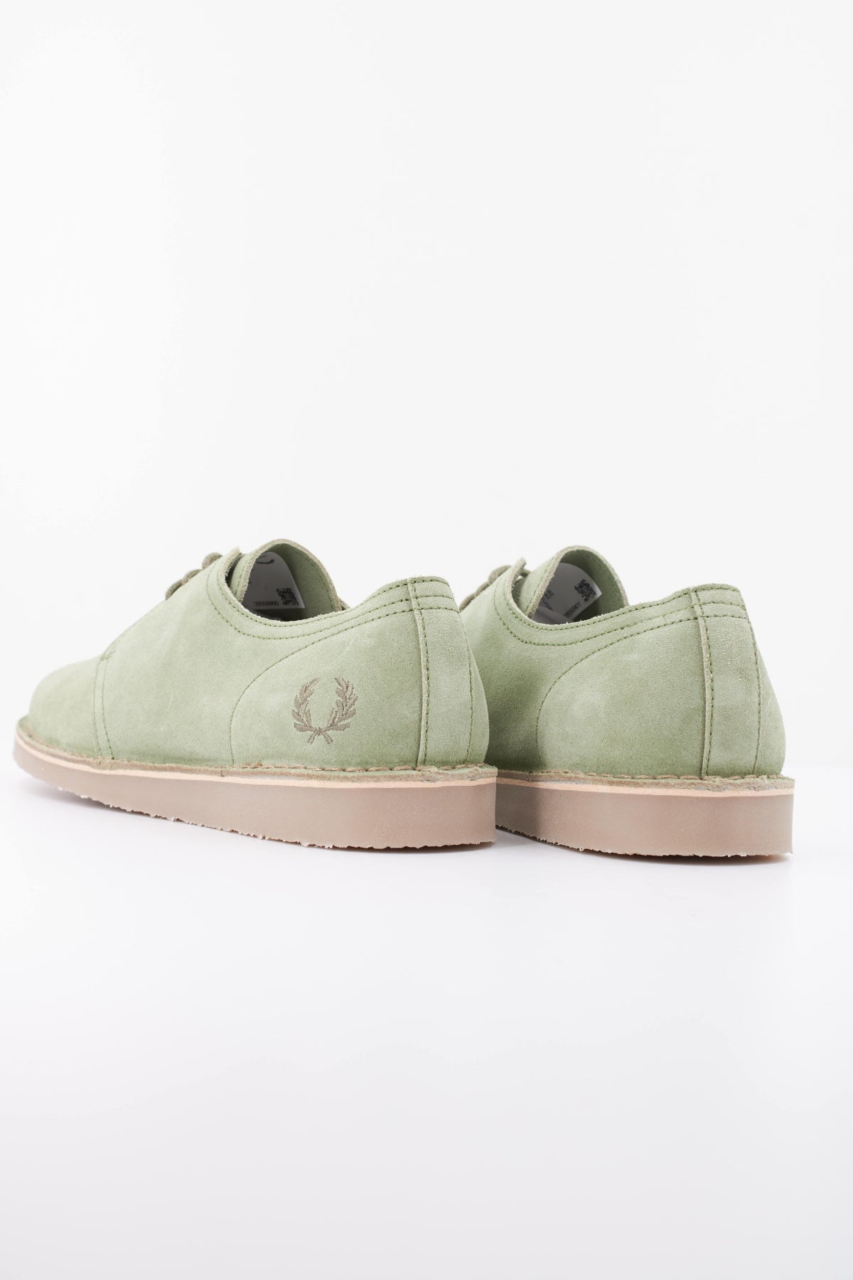 FRED PERRY  ZAPATO LINDEN SUEDE  en color VERDE (4)