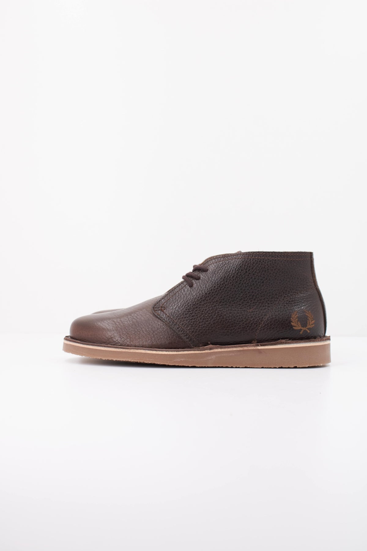 FRED PERRY HAWLEY LEATHER en color MARRON (1)