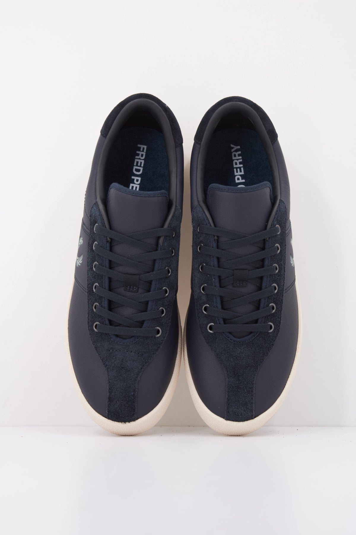 FRED PERRY B3418 ZAPATILLA TENNIS SHOE en color AZUL (3)