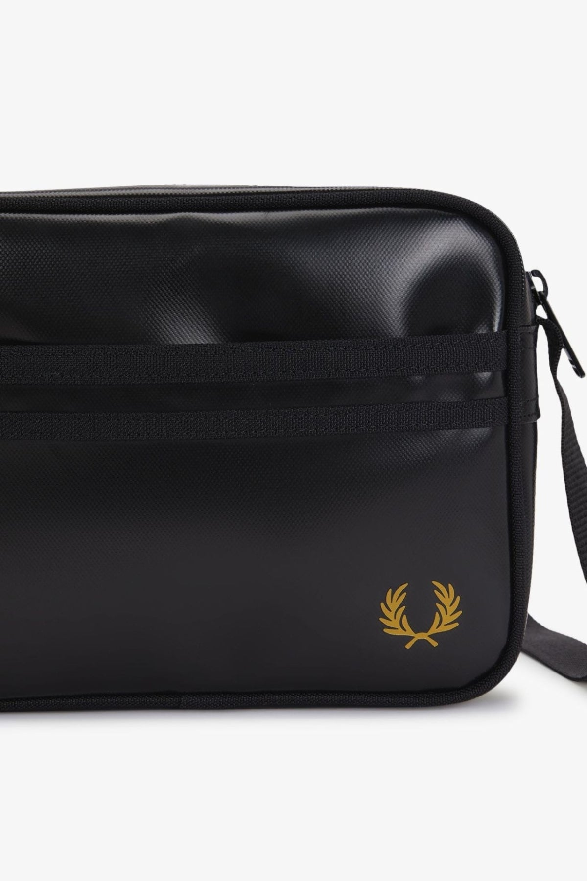 FRED PERRY TONAL CLASSIC MINI SHOULDER BAG L2169FP en color NEGRO (4)