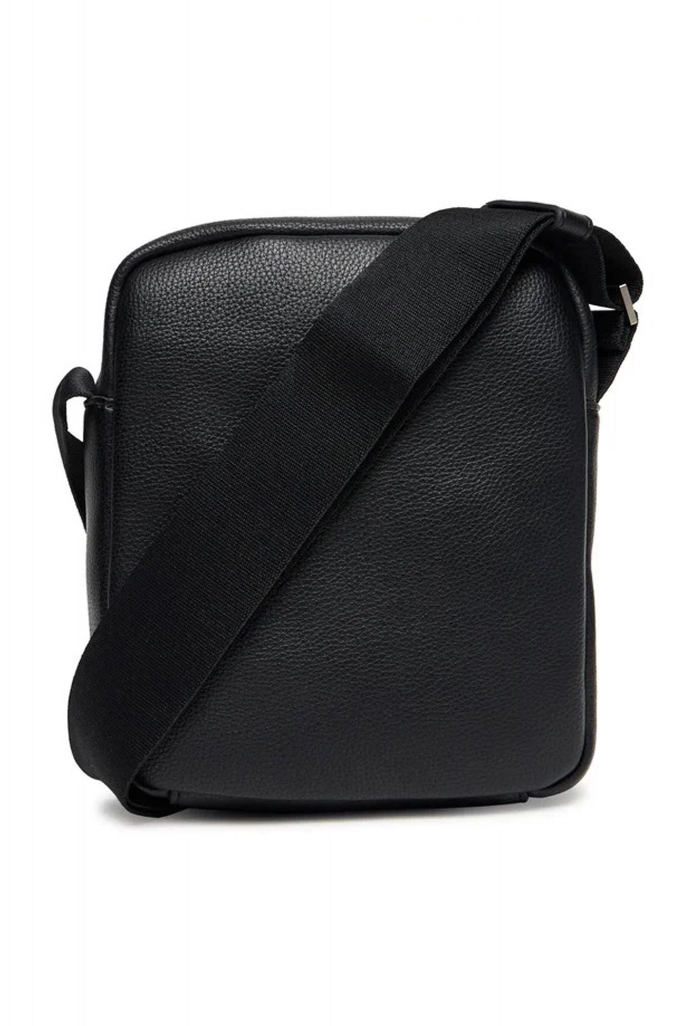CALVIN KLEIN RAISED REPORTER en color NEGRO (2)