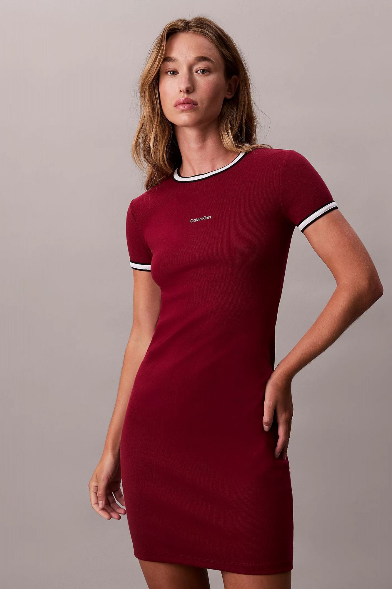 CALVIN KLEIN SS COLOR BLOCK COTTON RI en color BURDEOS (1)