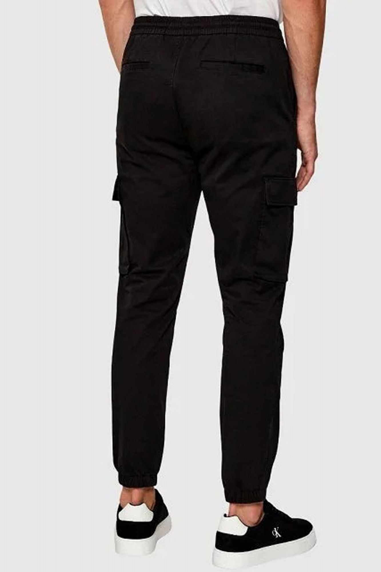 CALVIN KLEIN SKINNY ELASTIC TWILL CAR en color NEGRO (2)