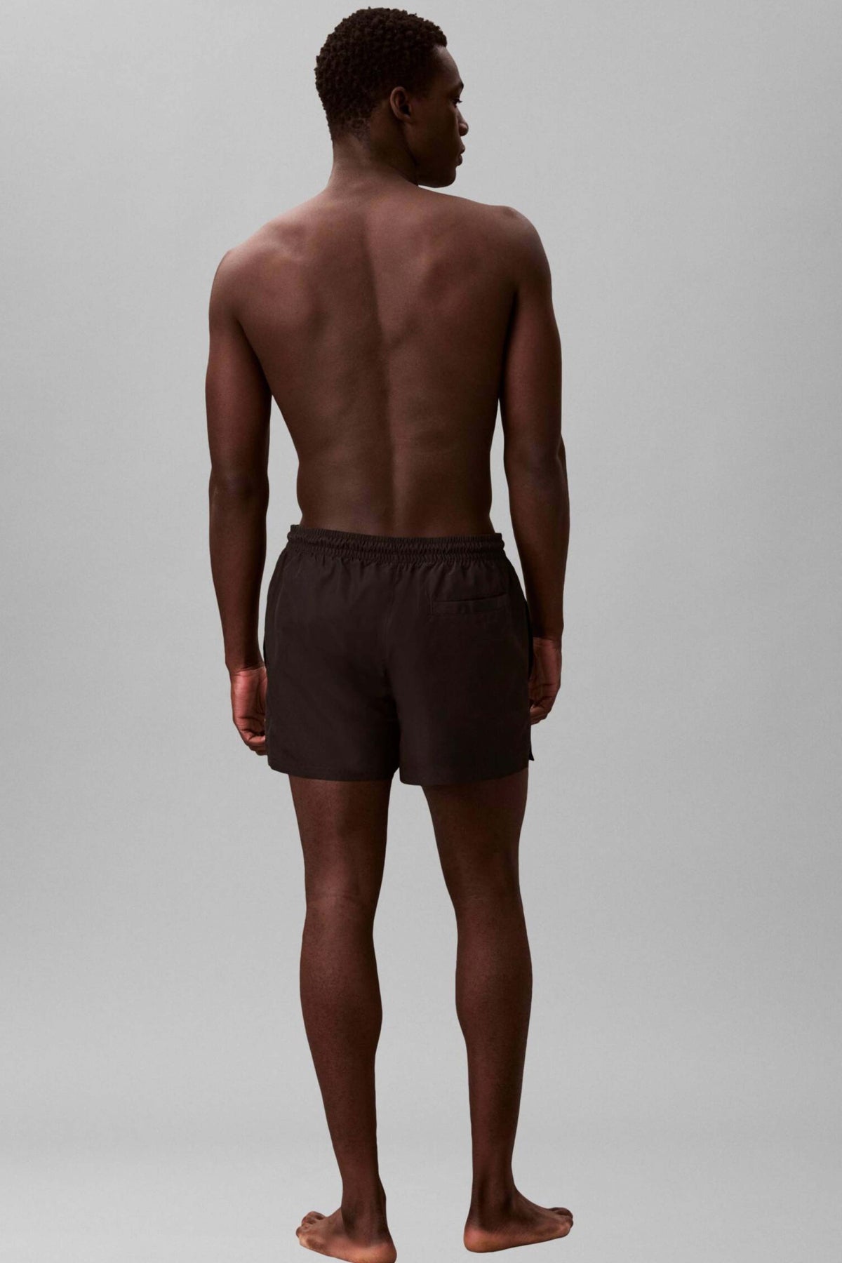 CALVIN KLEIN LV00N61046 en color MARRON (2)