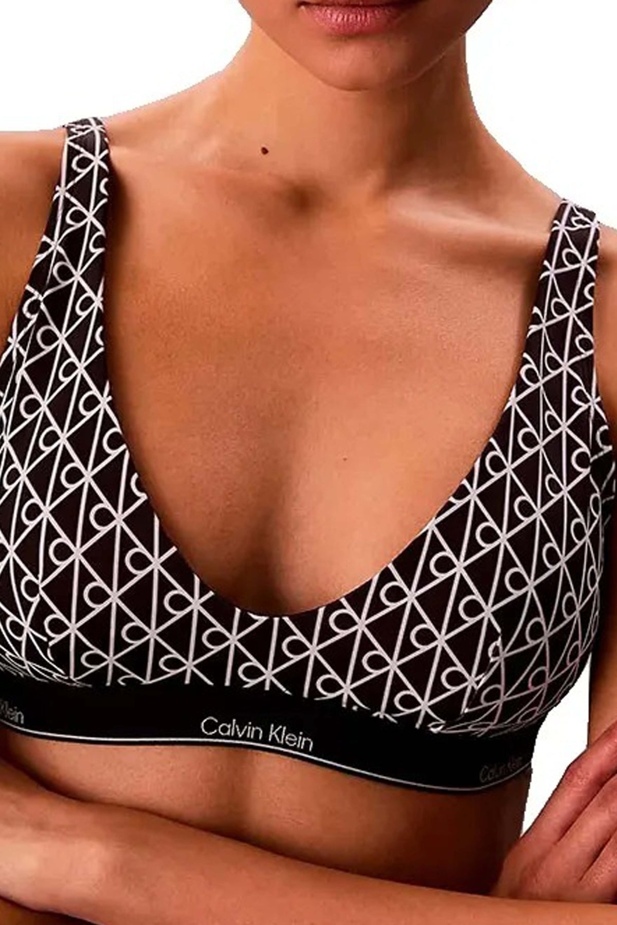 CALVIN KLEIN LV00Q61207 en color NEGRO (3)