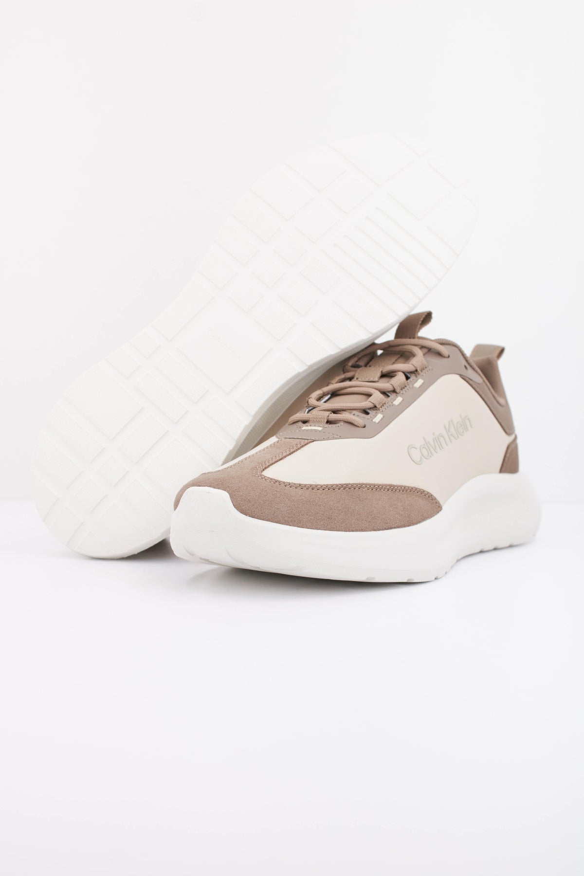 CALVIN KLEIN LIGHT EVA RUNNER en color BEIS (5)