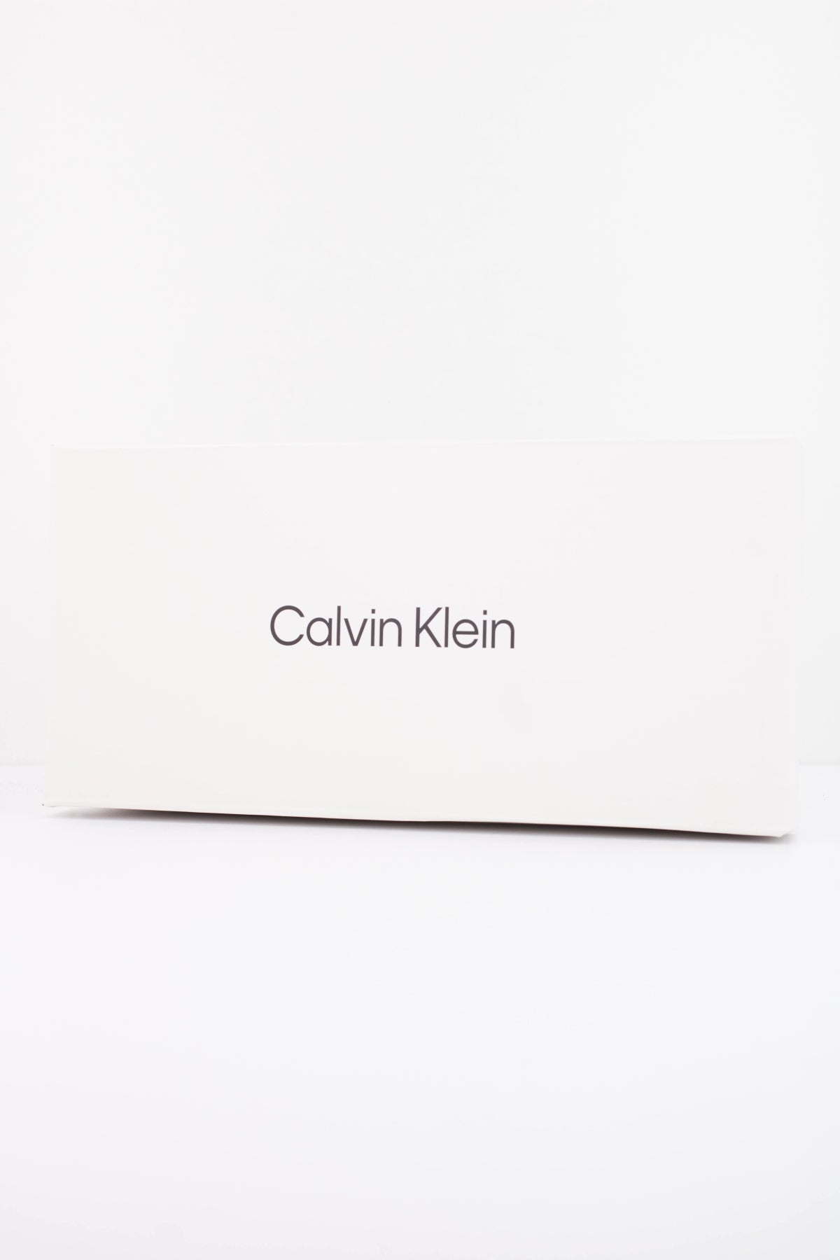 CALVIN KLEIN FLATFORM FLIP FLOP MET T en color NEGRO (6)