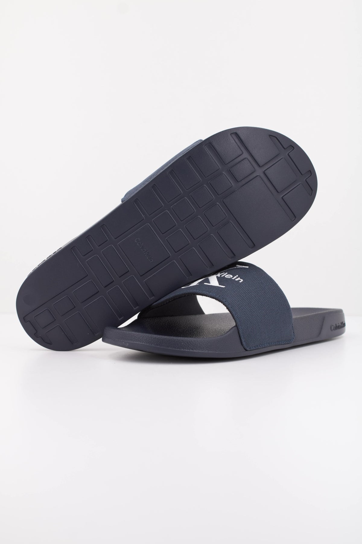 CALVIN KLEIN ESS SLIDE CV en color AZUL (5)