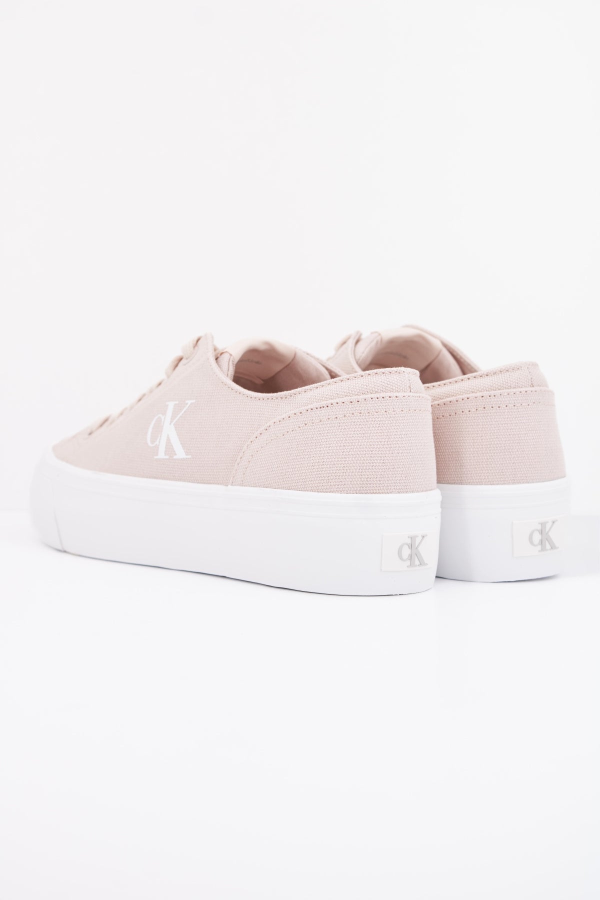 CALVIN KLEIN VULC FLATFORM LOW en color ROSA (4)