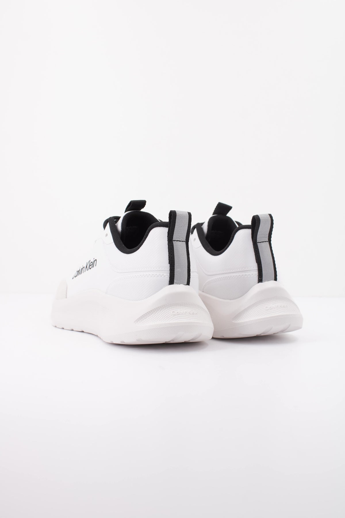 CALVIN KLEIN HW0HW03293 en color BLANCO (4)