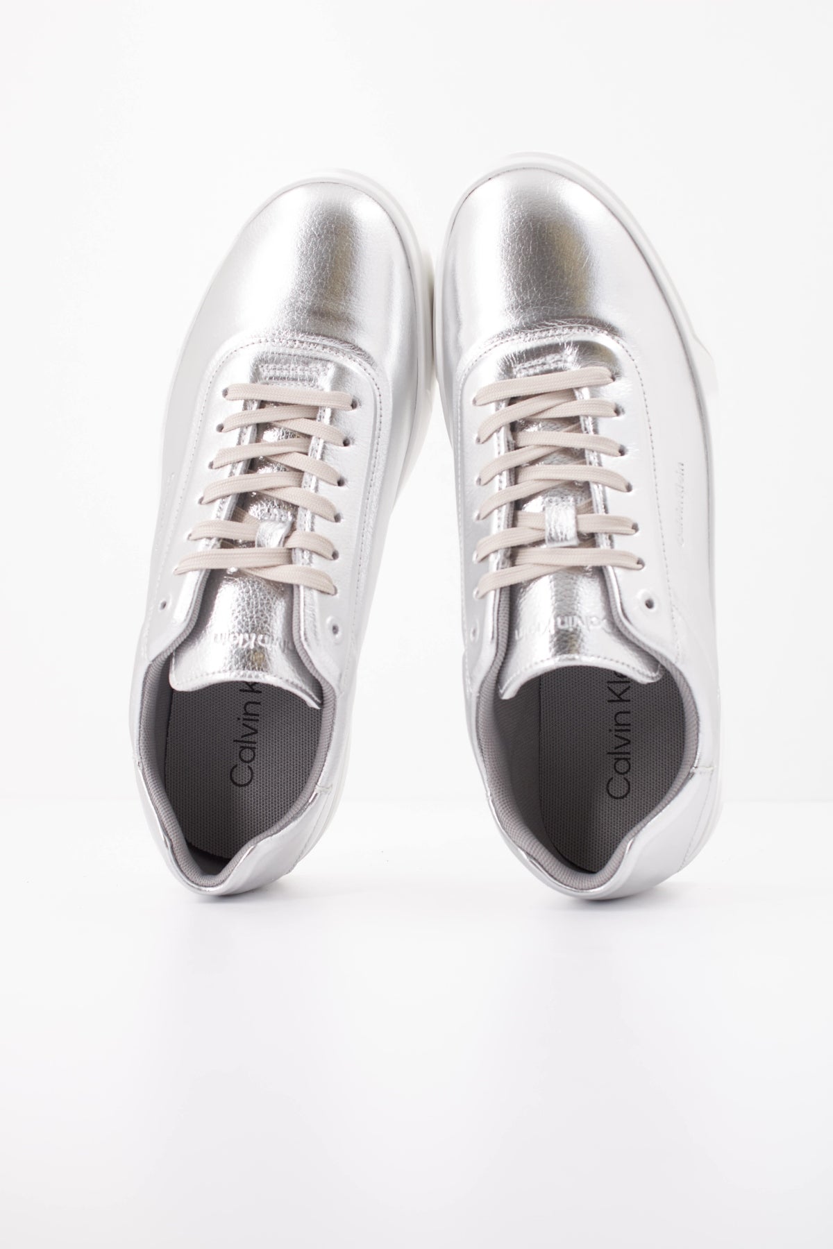 CALVIN KLEIN HW0HW03289 en color PLATA (3)