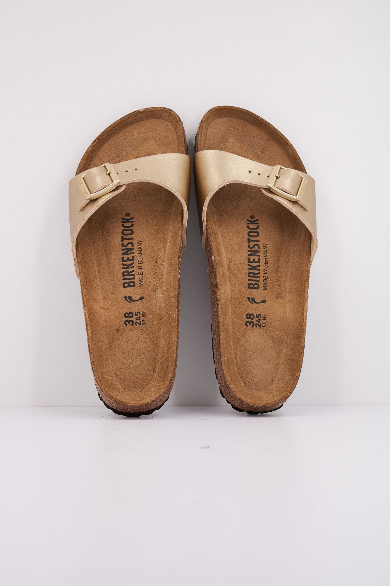BIRKENSTOCK MADRID BF en color ORO (3)