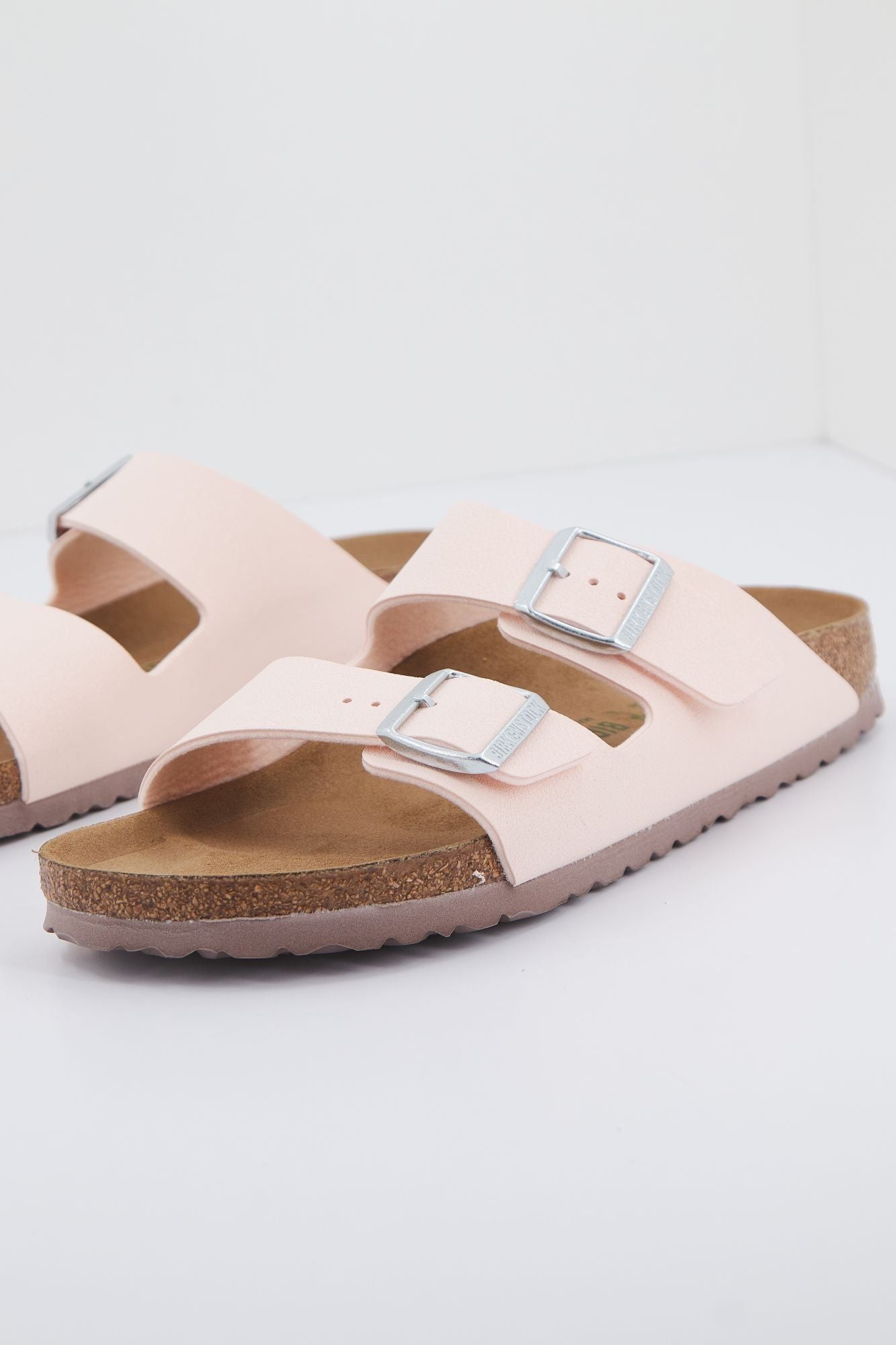 BIRKENSTOCK ARIZONA BF EARTHY VEGAN en color ROSA (5)