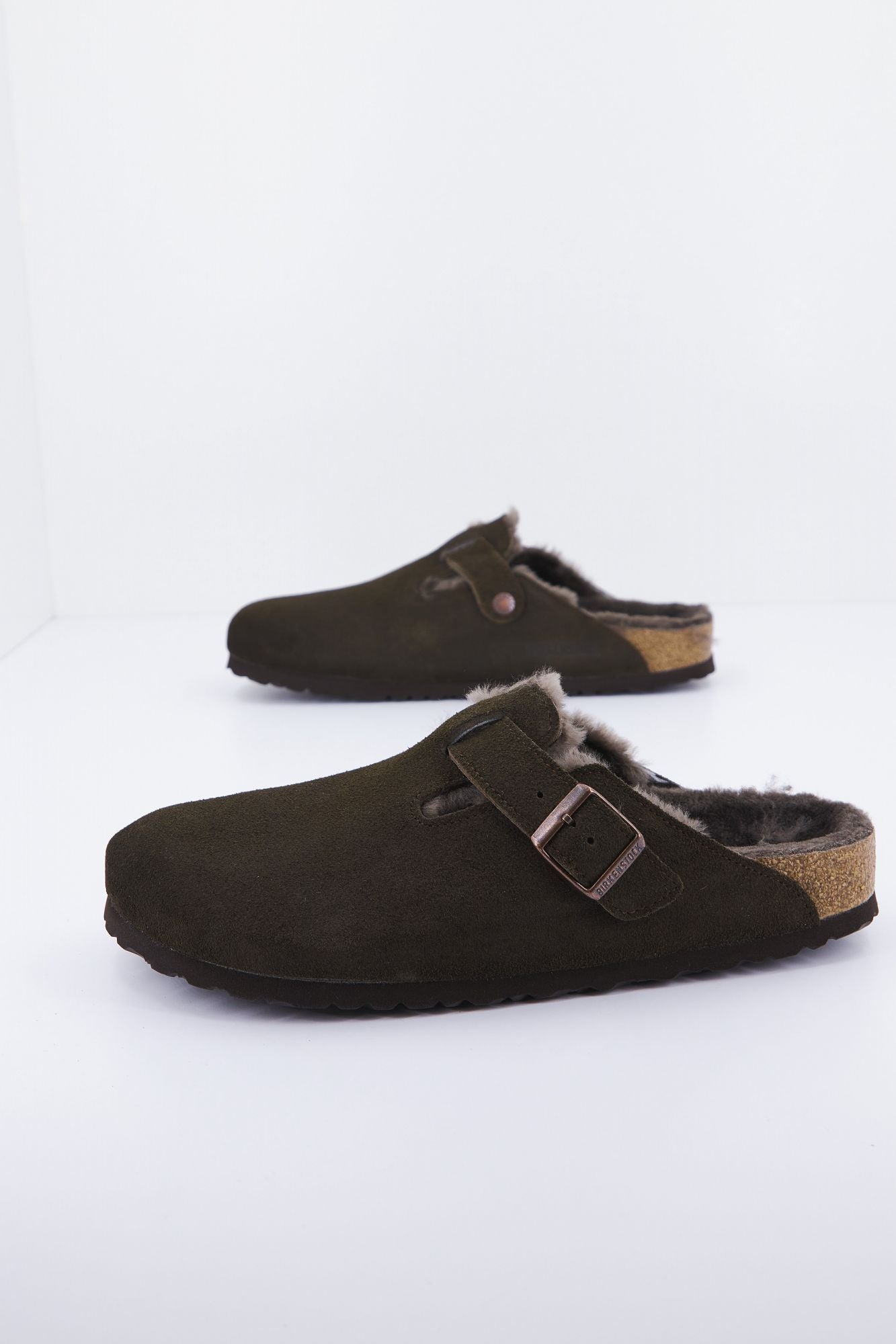 BIRKENSTOCK BOSTON VL en color MARRON (1)