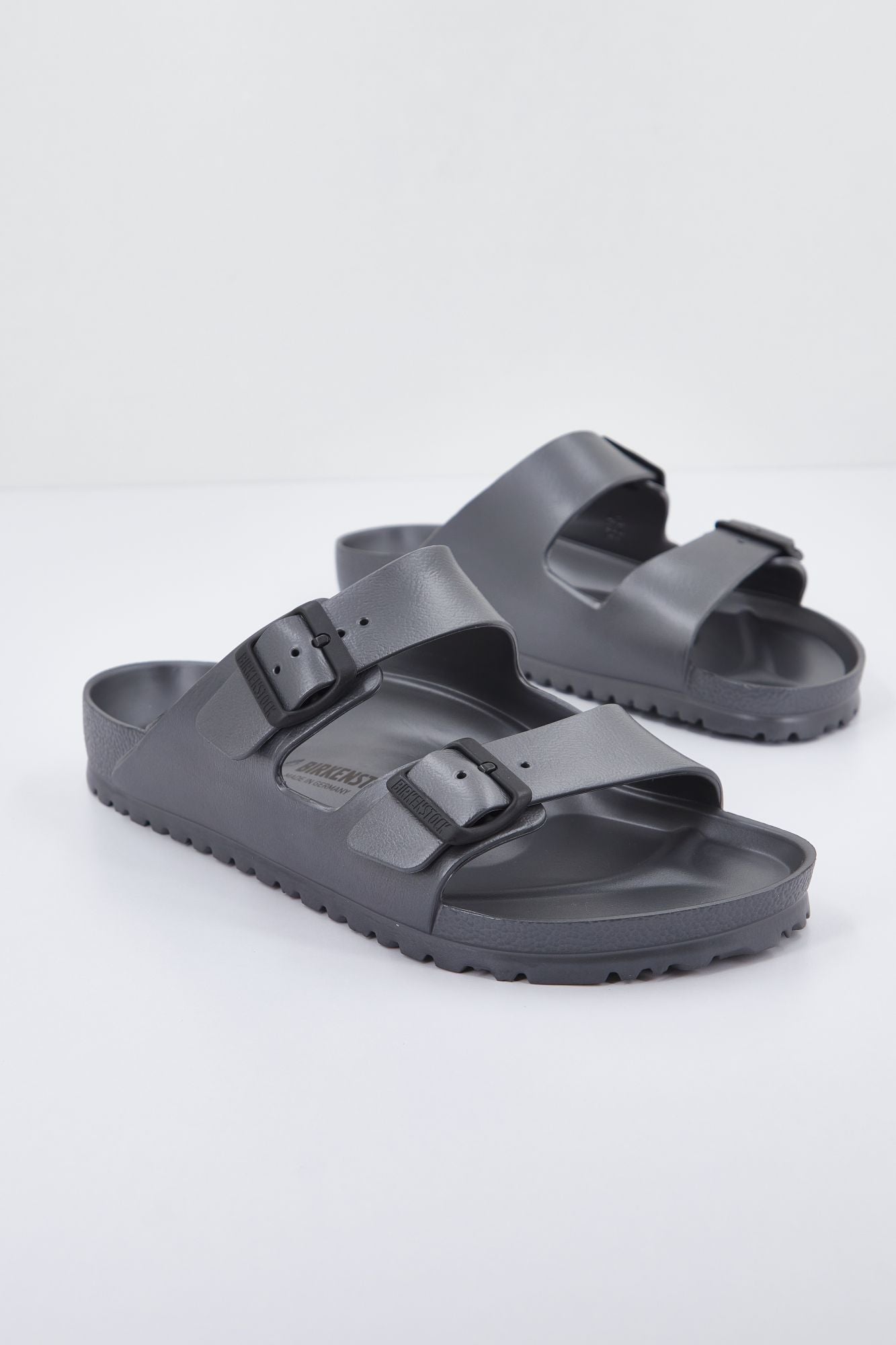 BIRKENSTOCK ARIZONA EVA en color GRIS (1)