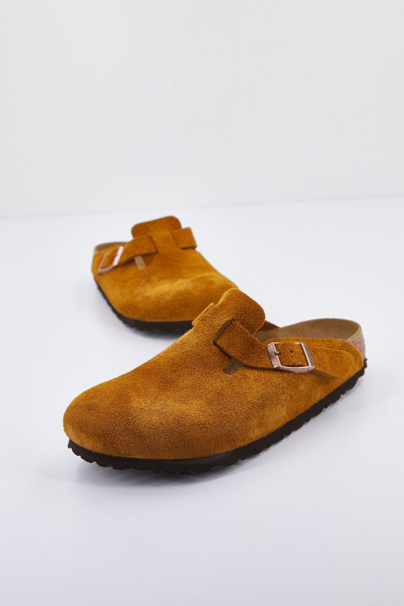 BIRKENSTOCK  BOSTON en color MARRON (3)