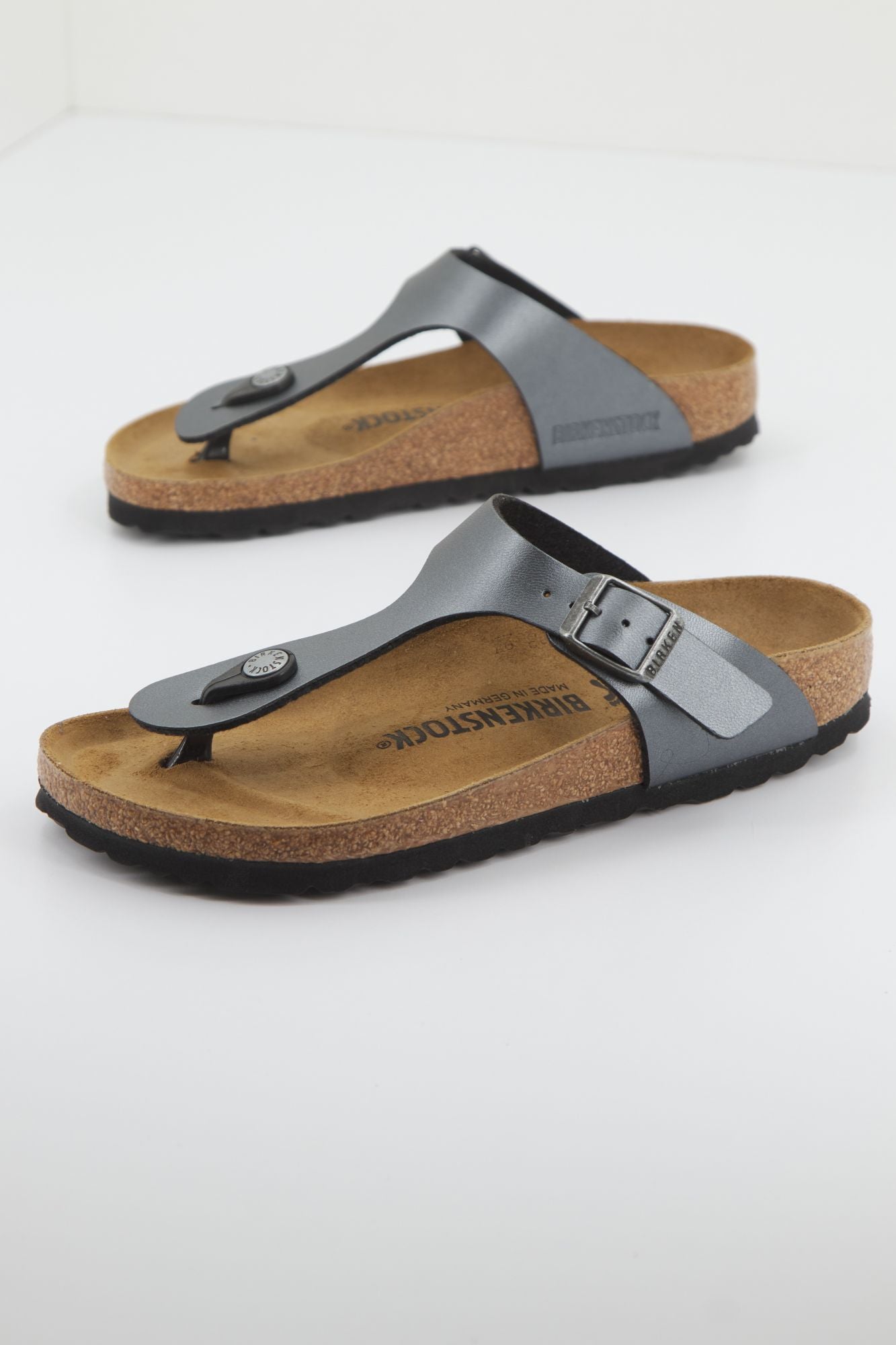 BIRKENSTOCK  GIZEH BF en color NEGRO (1)