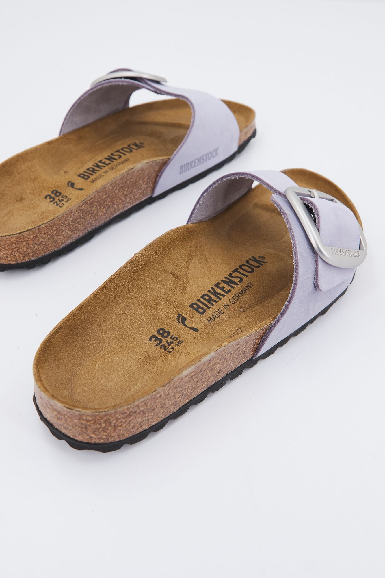 BIRKENSTOCK MADRID BB LENB en color VIOLETA (4)