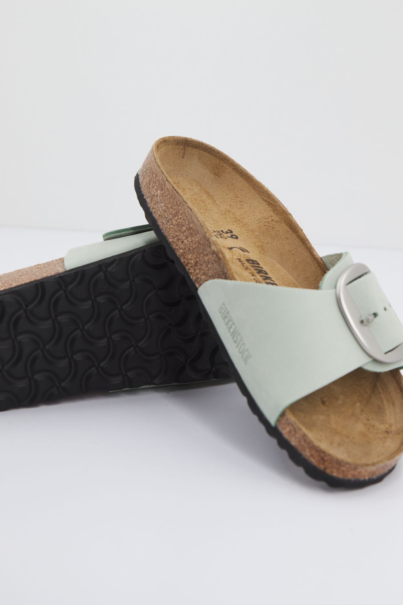 BIRKENSTOCK  MADRID BB LENB en color VERDE (1)