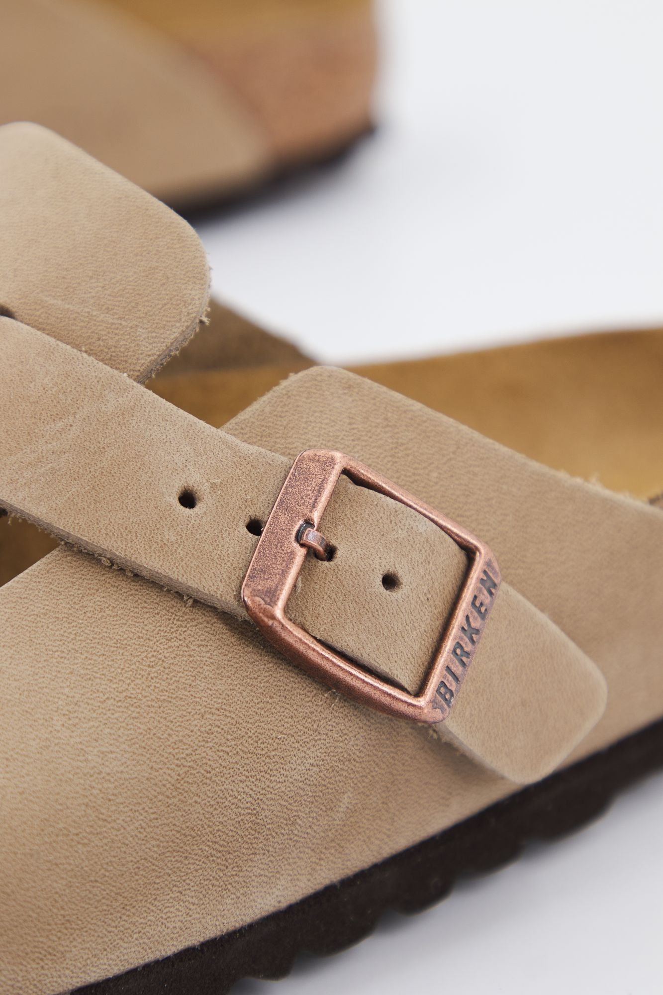 BIRKENSTOCK BOSTON LEOI en color MARRON (4)