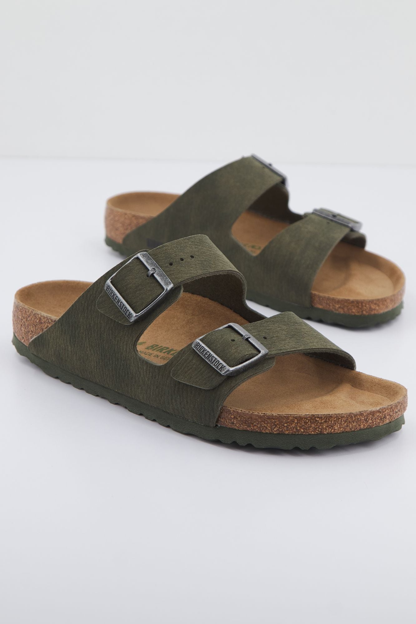 BIRKENSTOCK ARIZONA SYN en color VERDE (1)