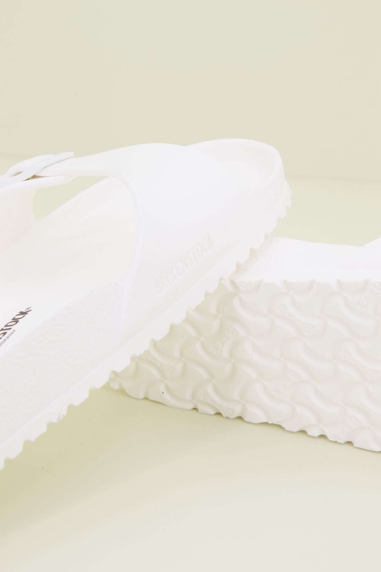 BIRKENSTOCK MADRID EVA en color BLANCO (4)