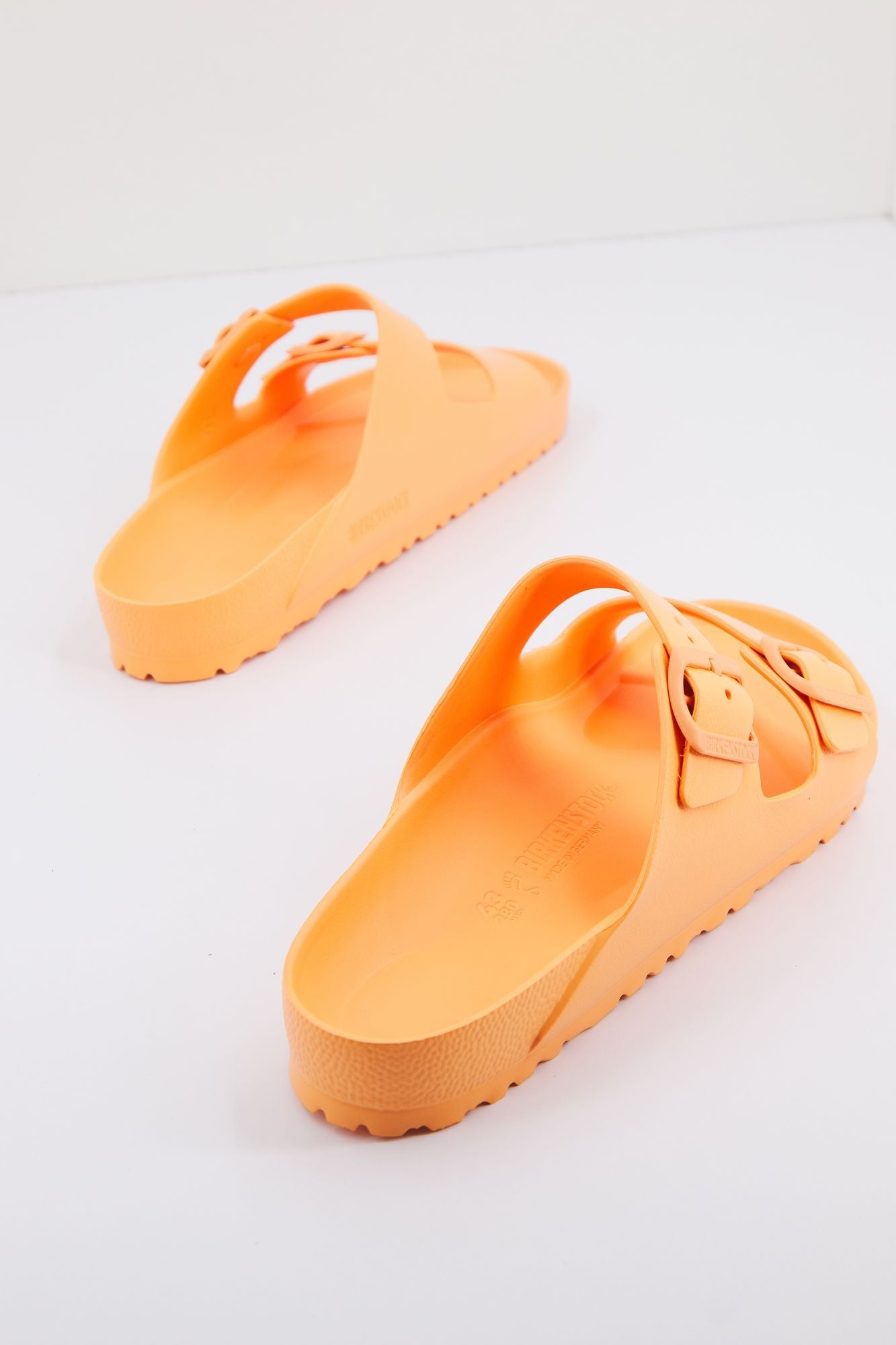 BIRKENSTOCK ARIZONA EVA en color NARANJA (3)
