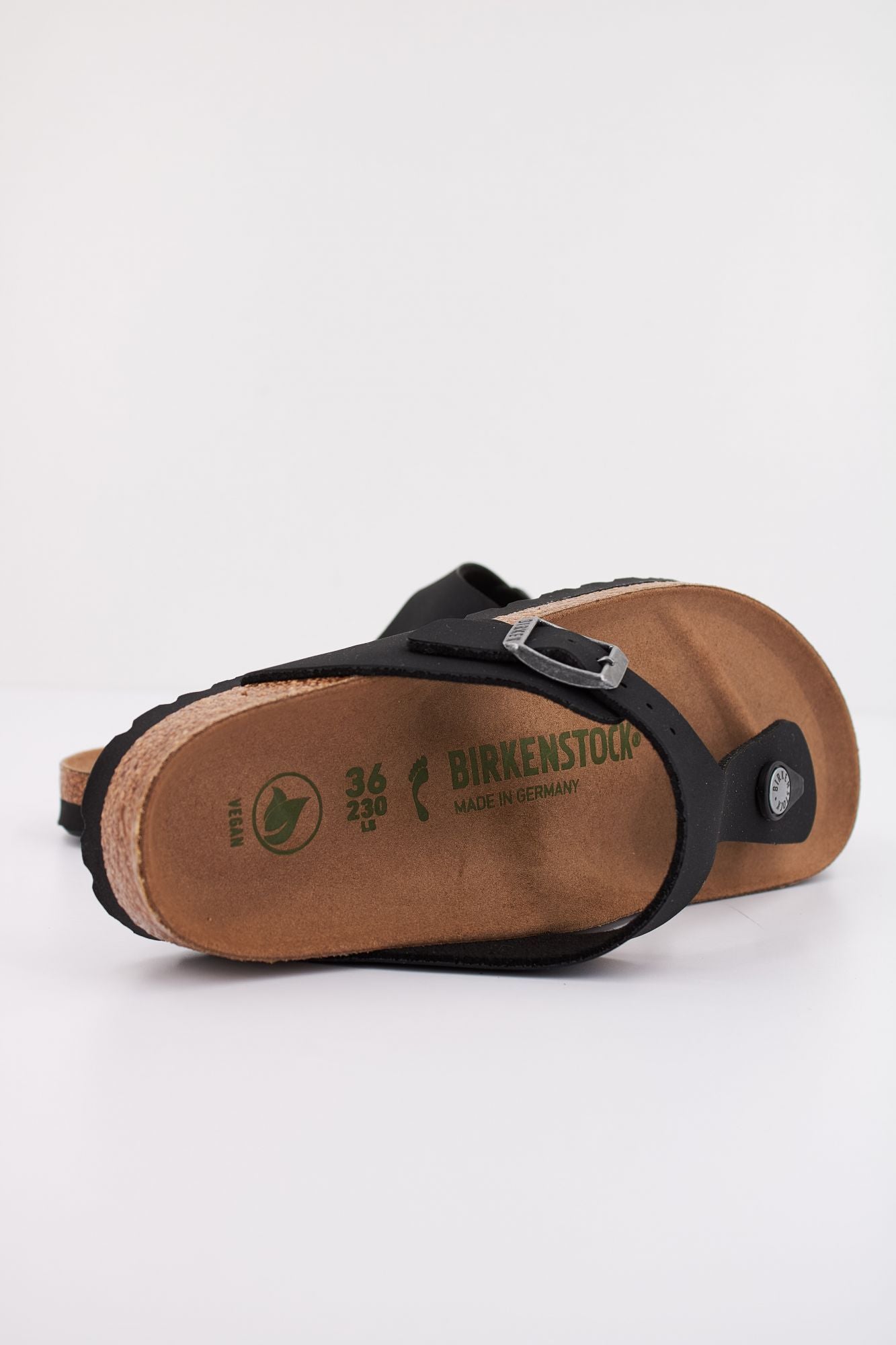 BIRKENSTOCK GIZEH BS en color NEGRO (4)