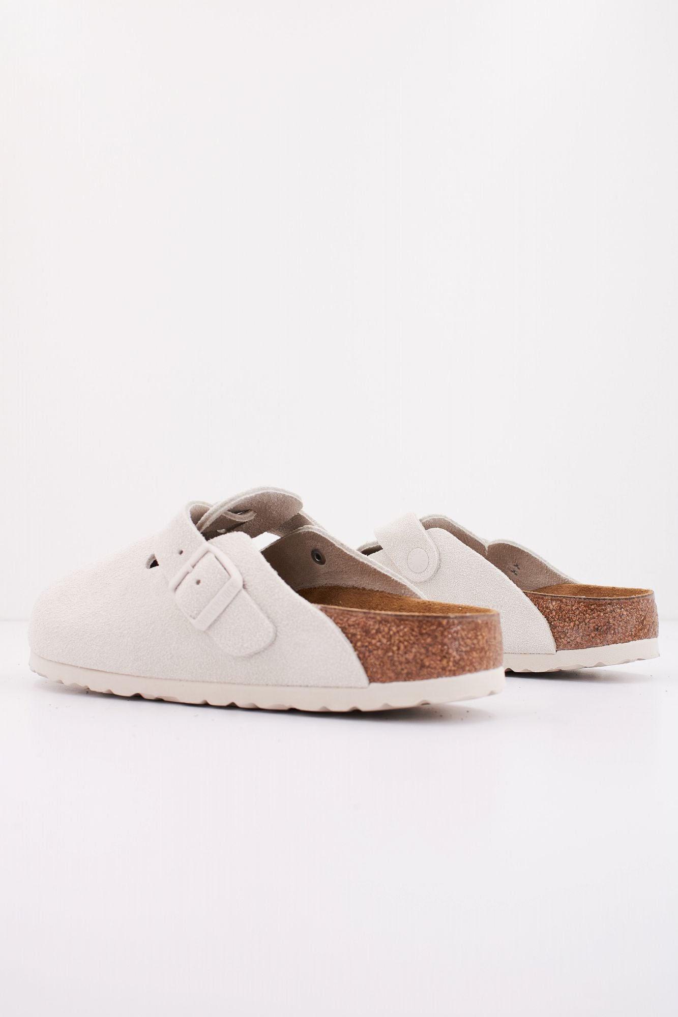 BIRKENSTOCK BOSTON SUEDE LEATHER en color BLANCO (3)