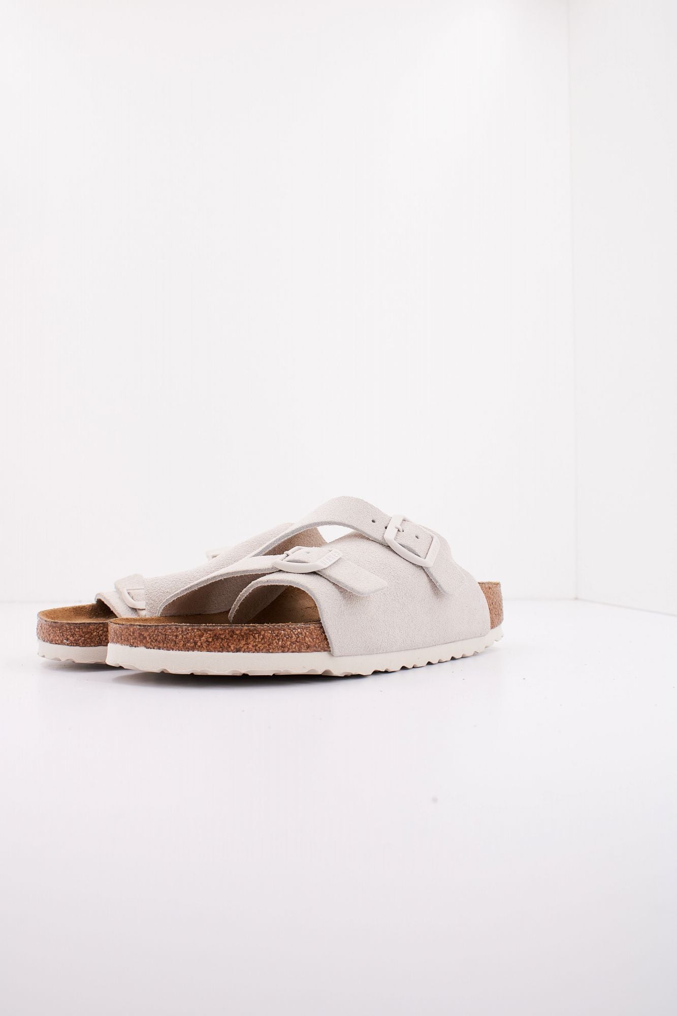 BIRKENSTOCK ZURICH BS en color BEIS (2)