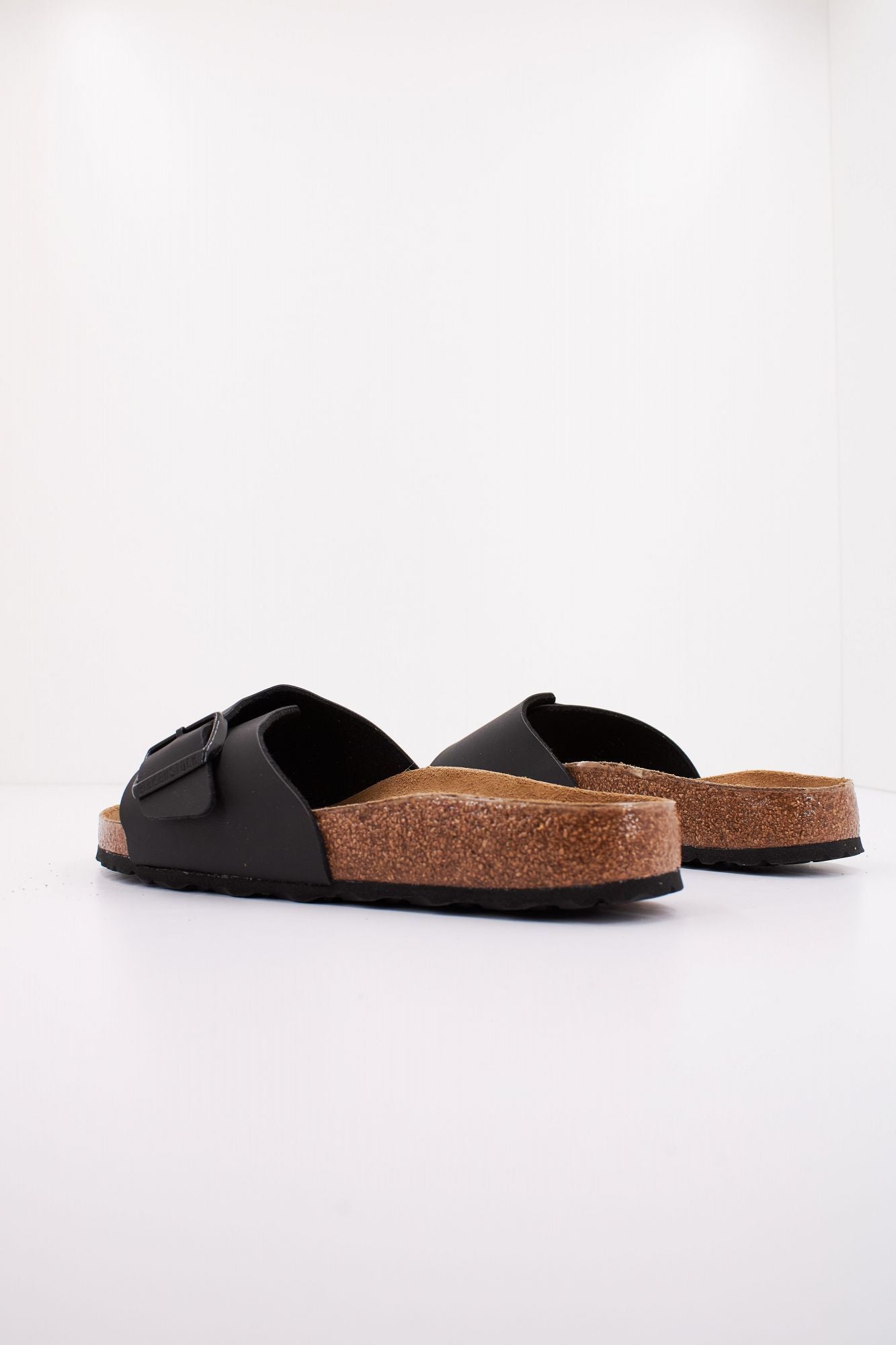 BIRKENSTOCK  CATALINA BS BIRKO-FLOR en color NEGRO (3)