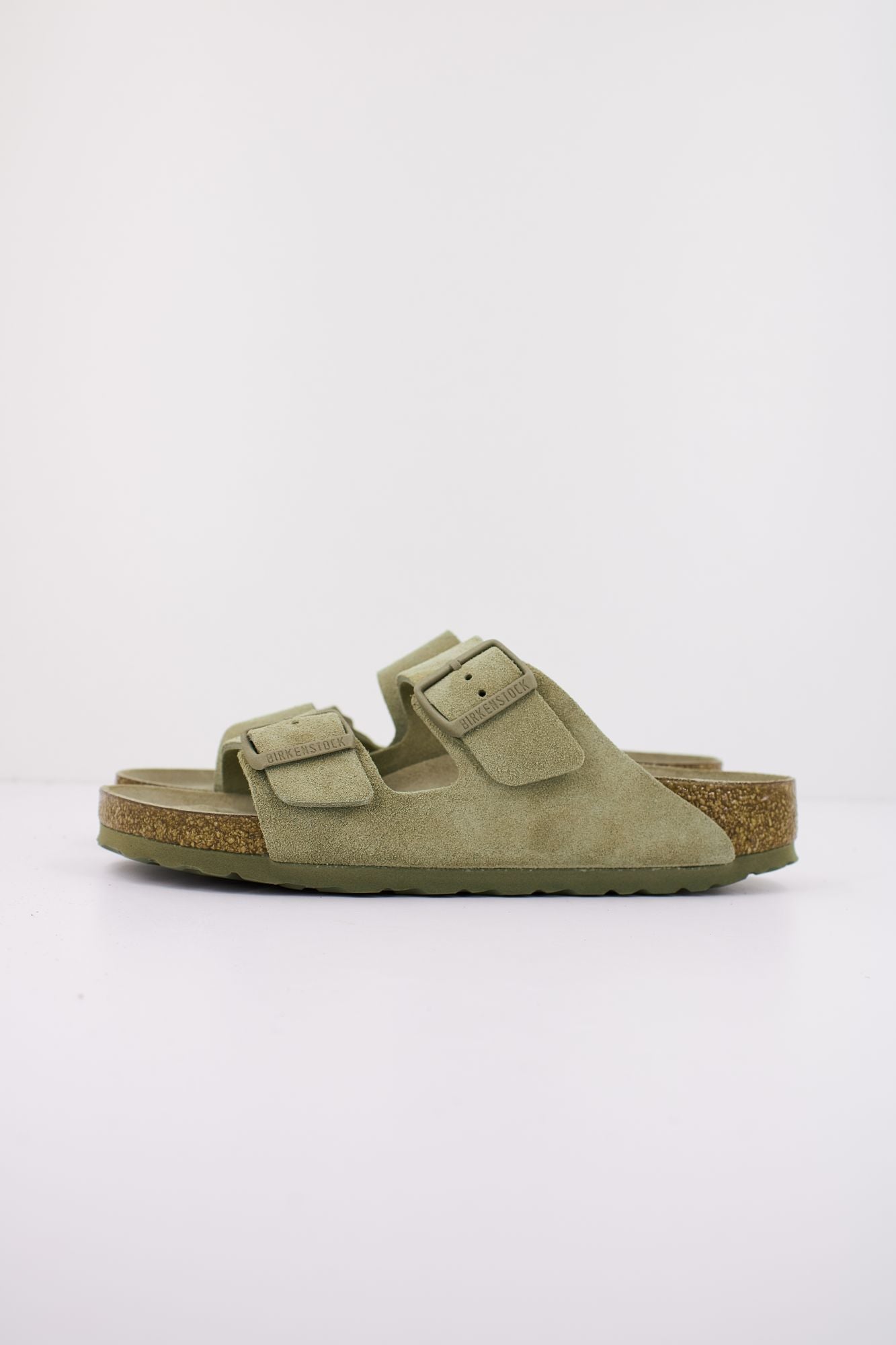 BIRKENSTOCK ARIZONA SUEDE LEATHER en color VERDE (1)