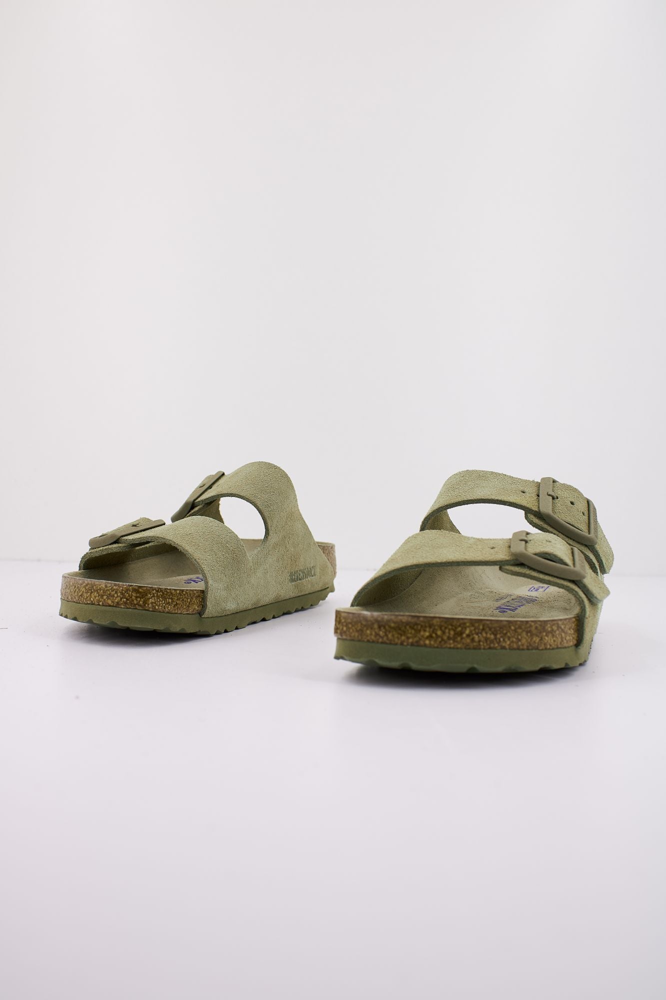 BIRKENSTOCK ARIZONA SUEDE LEATHER en color VERDE (2)