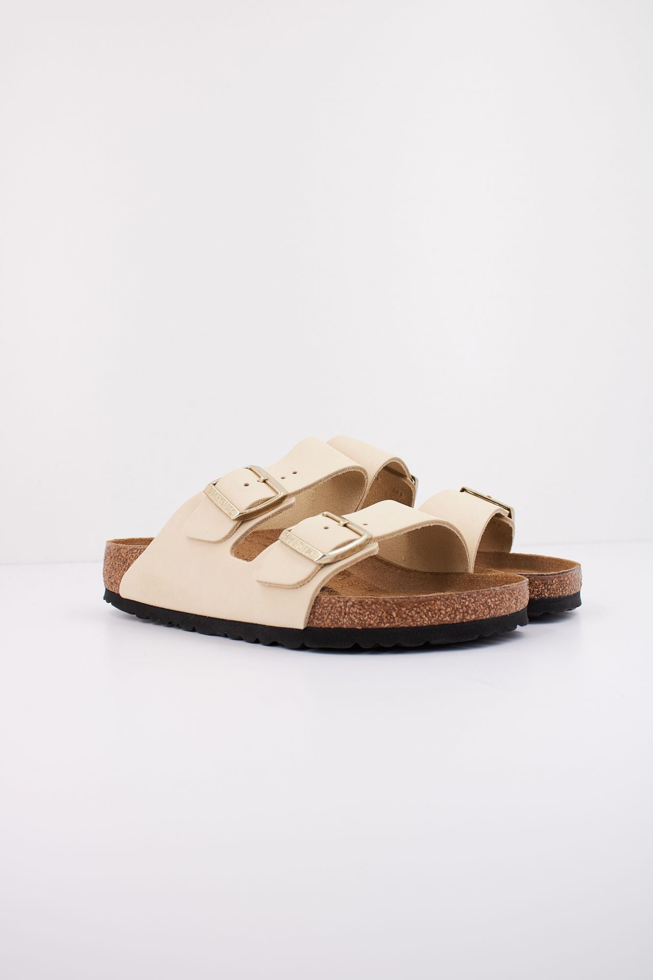 BIRKENSTOCK 149917 en color BEIS (2)