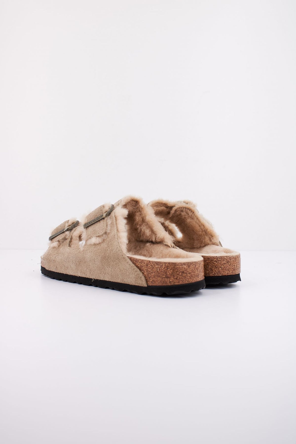 BIRKENSTOCK ARIZONA en color BEIS (4)