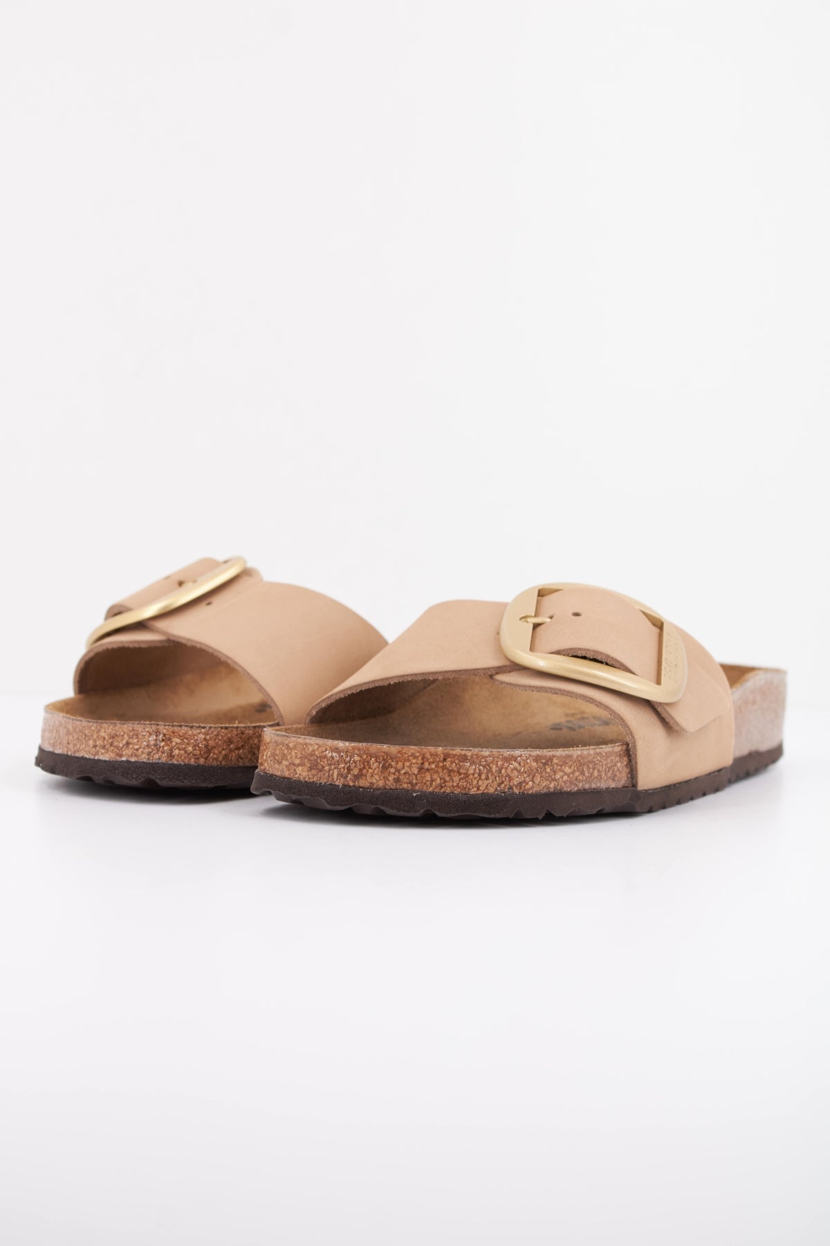 BIRKENSTOCK MADRID BIG BUCKLE en color BEIS (2)