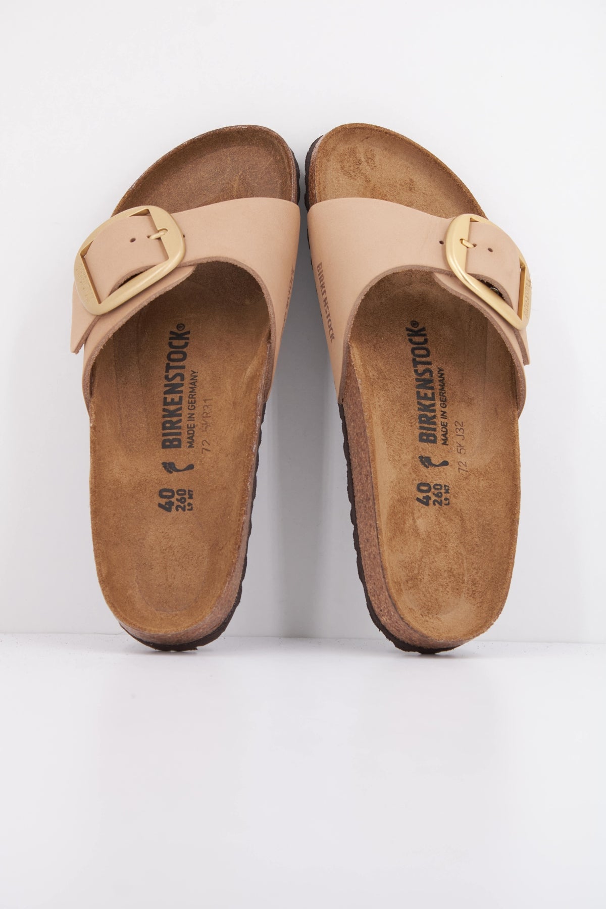 BIRKENSTOCK MADRID BIG BUCKLE en color BEIS (3)