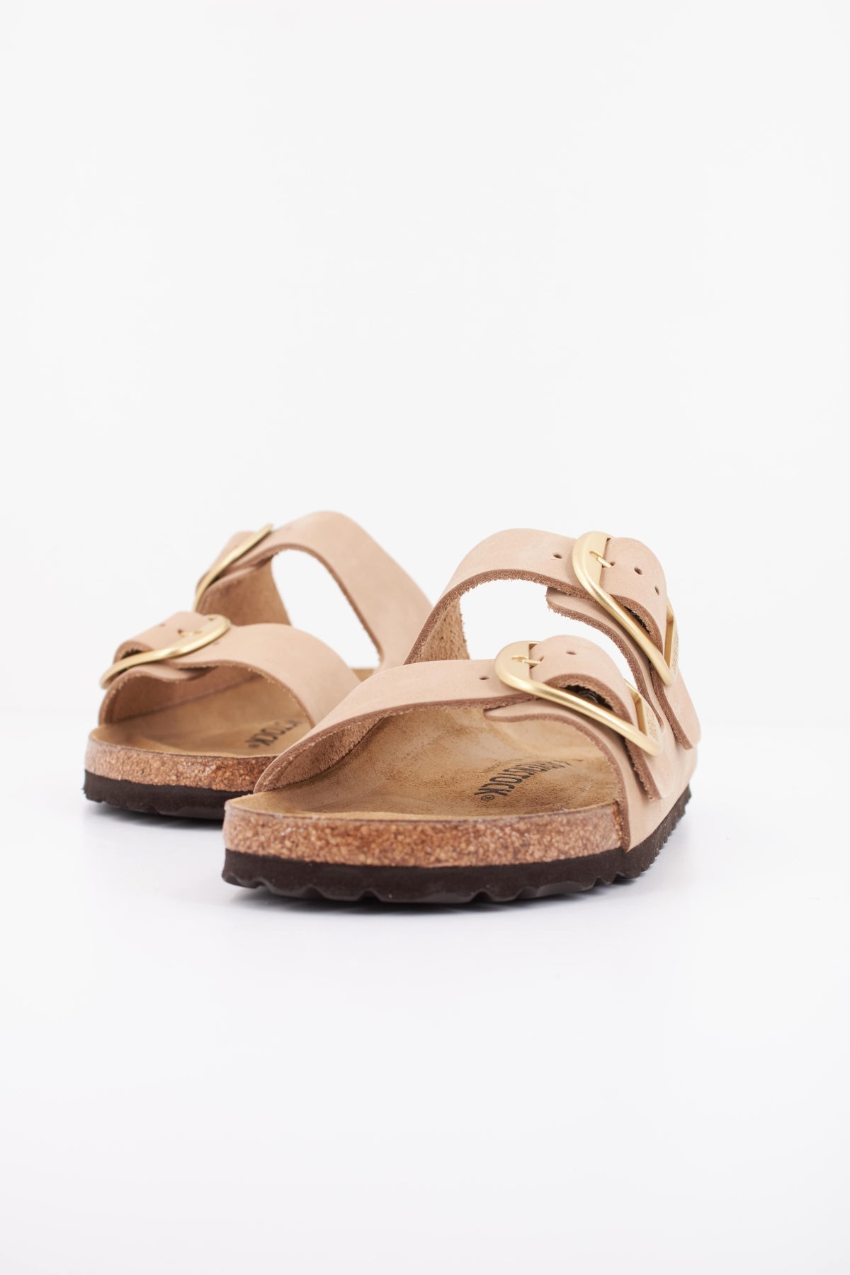 BIRKENSTOCK BIG BUCKLE NUBUCK en color MARRON CLARO (2)