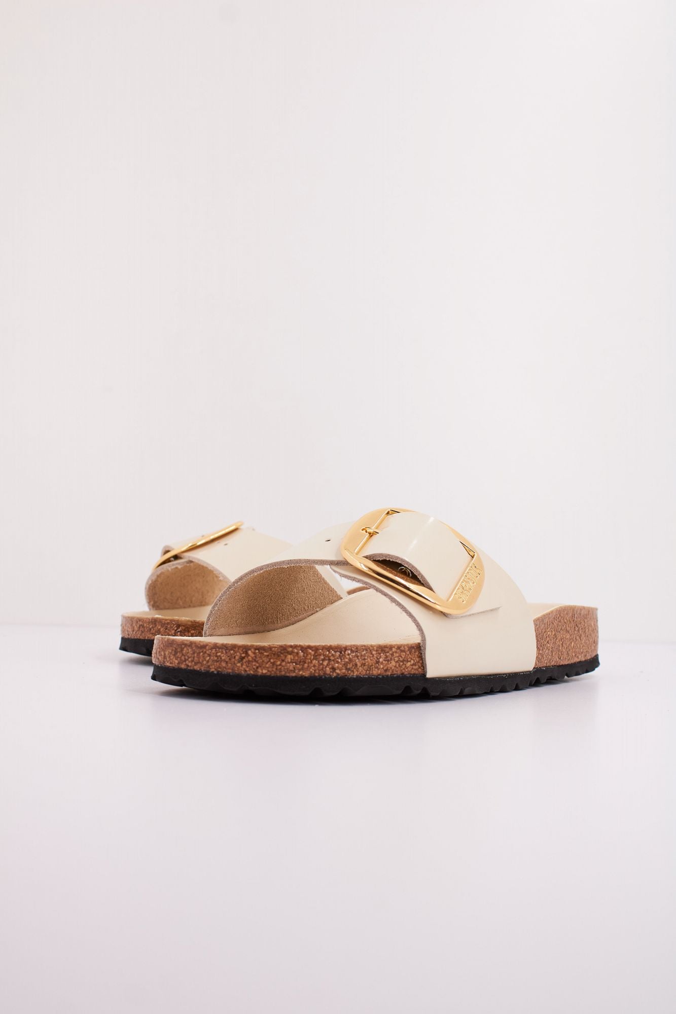 BIRKENSTOCK MADRID BIG BUCKLE en color BEIS (2)
