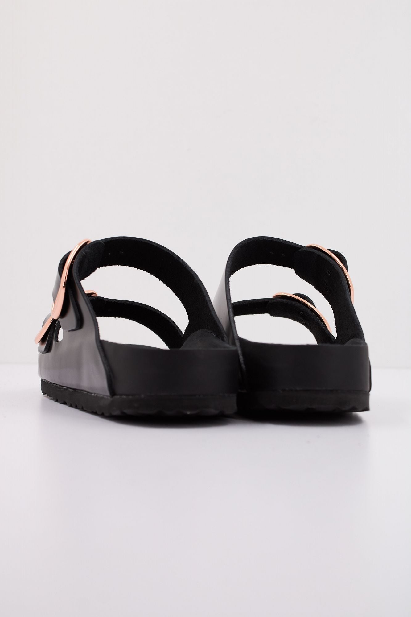 BIRKENSTOCK ARIZONA BIG BUCKLE en color NEGRO (4)