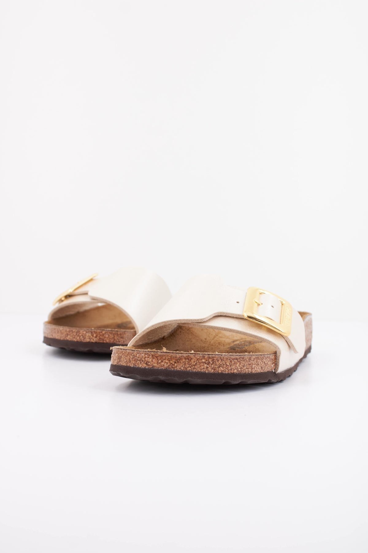 BIRKENSTOCK CATALINA CUSHION BUCKLE en color MARRON CLARO (2)