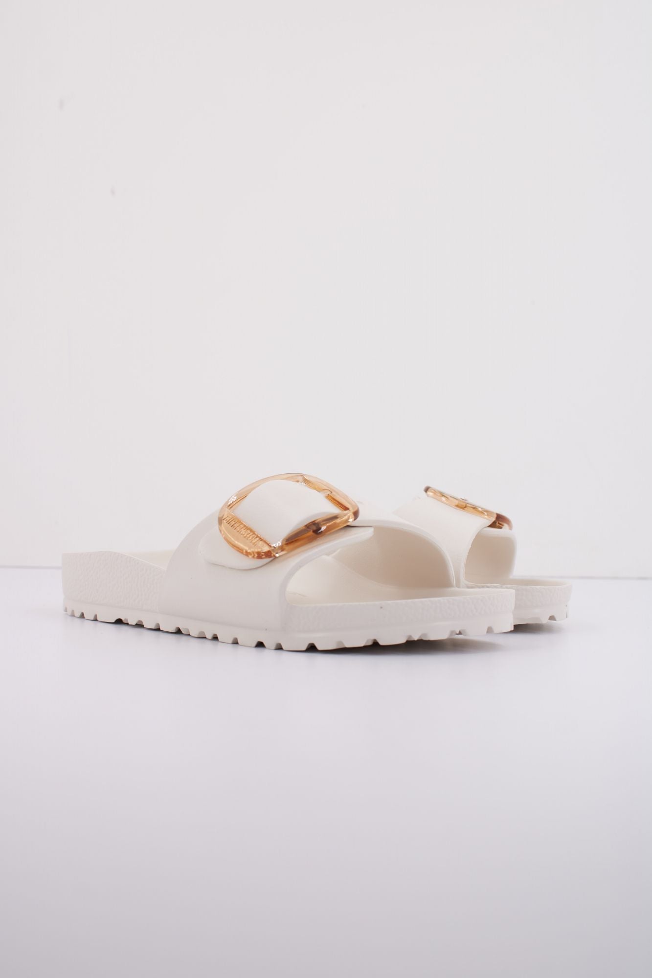 BIRKENSTOCK MADRID BIG BUCKLE EVA en color BEIS (2)