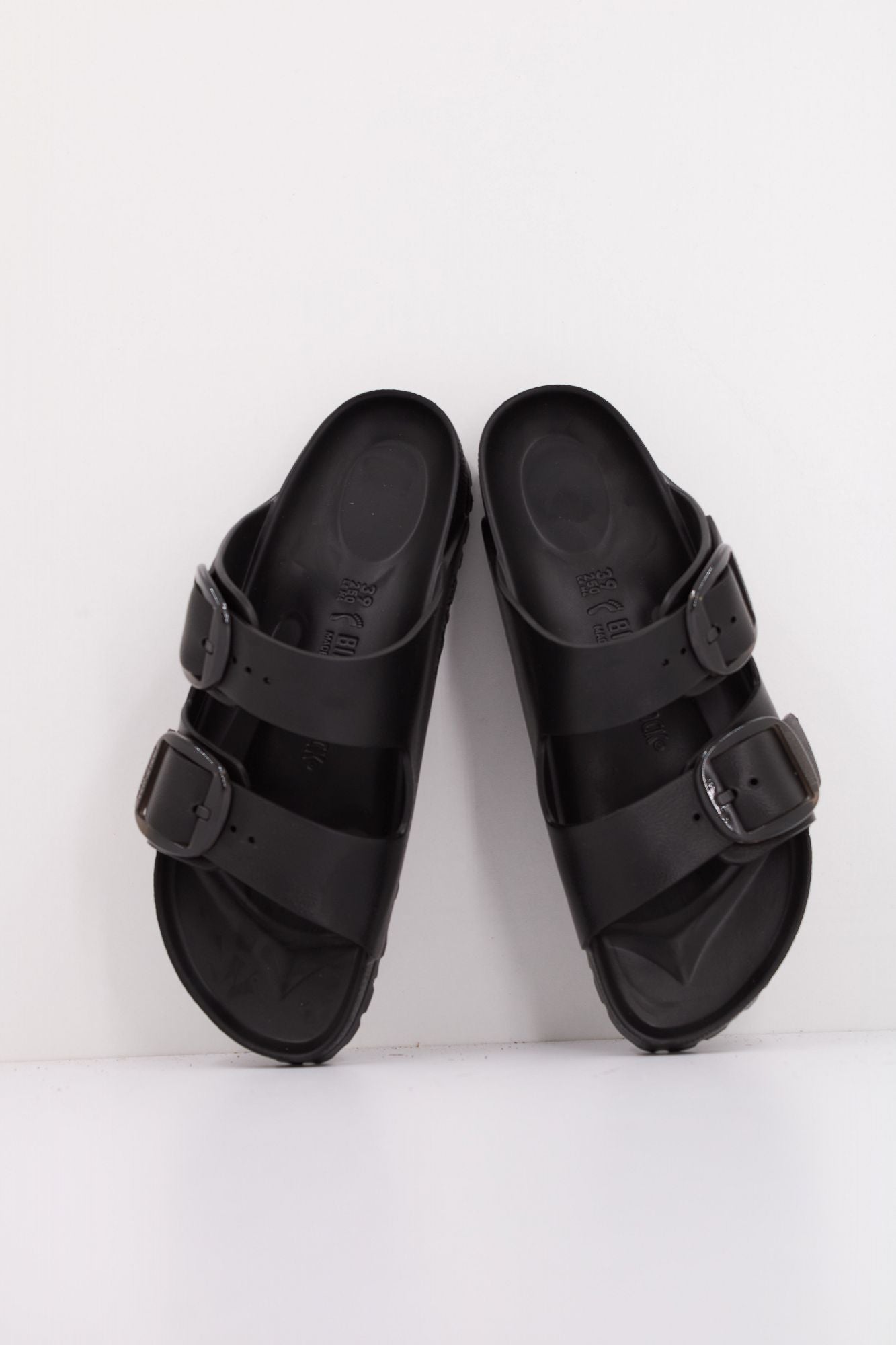 BIRKENSTOCK ARIZONA BIG BUCKLE EVA en color NEGRO (3)