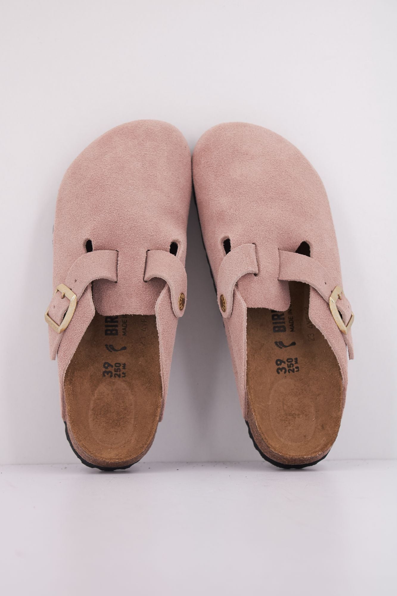 BIRKENSTOCK BOSTON LEVE en color ROSA (3)