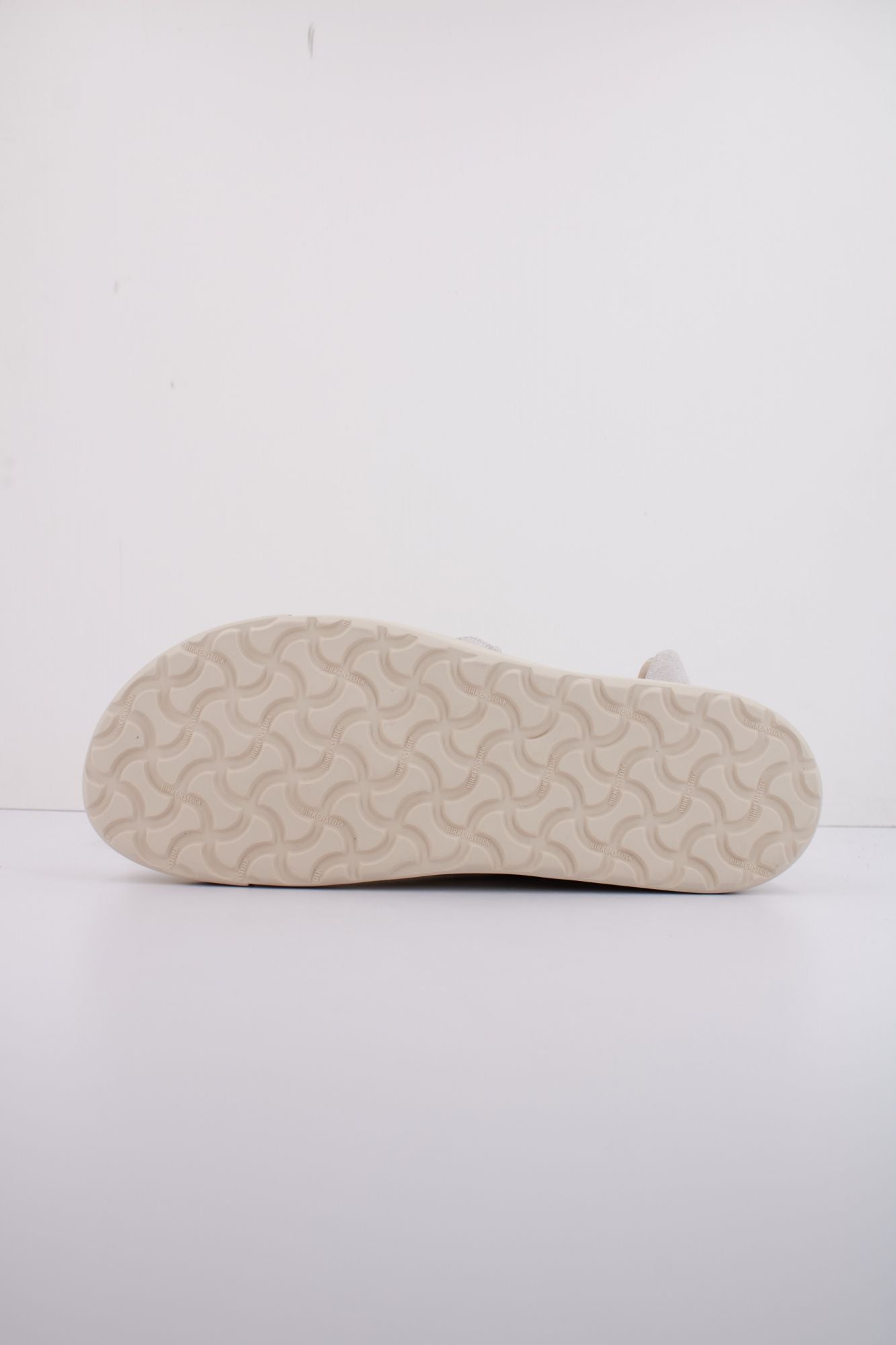 BIRKENSTOCK BEND LOW en color BLANCO (5)