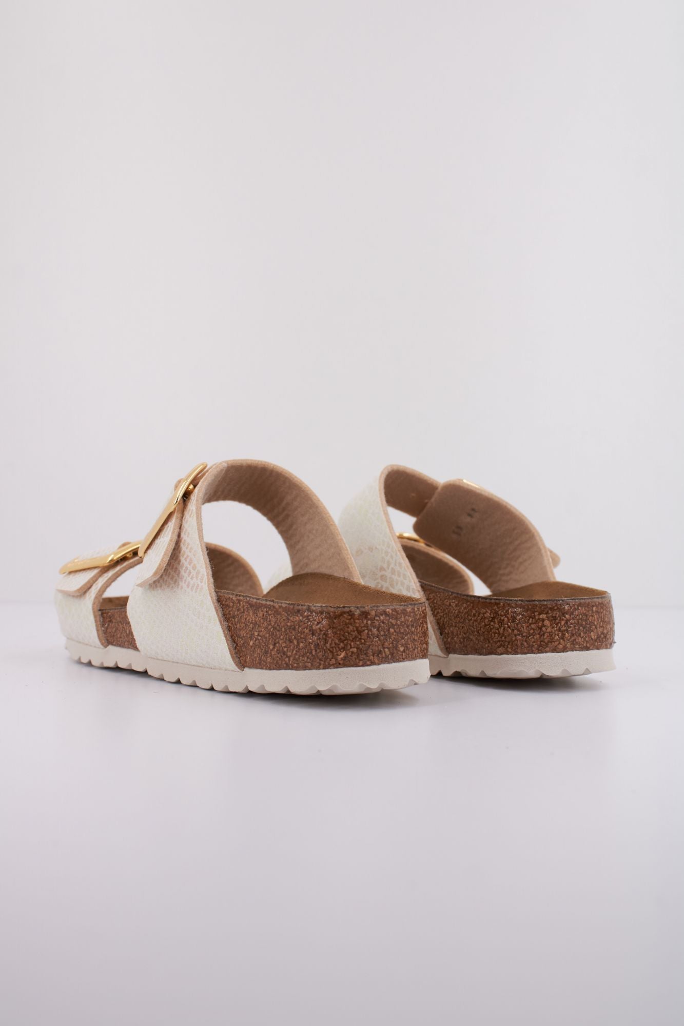 BIRKENSTOCK SYDNEY CUSHION BUCKLE en color BEIS (4)