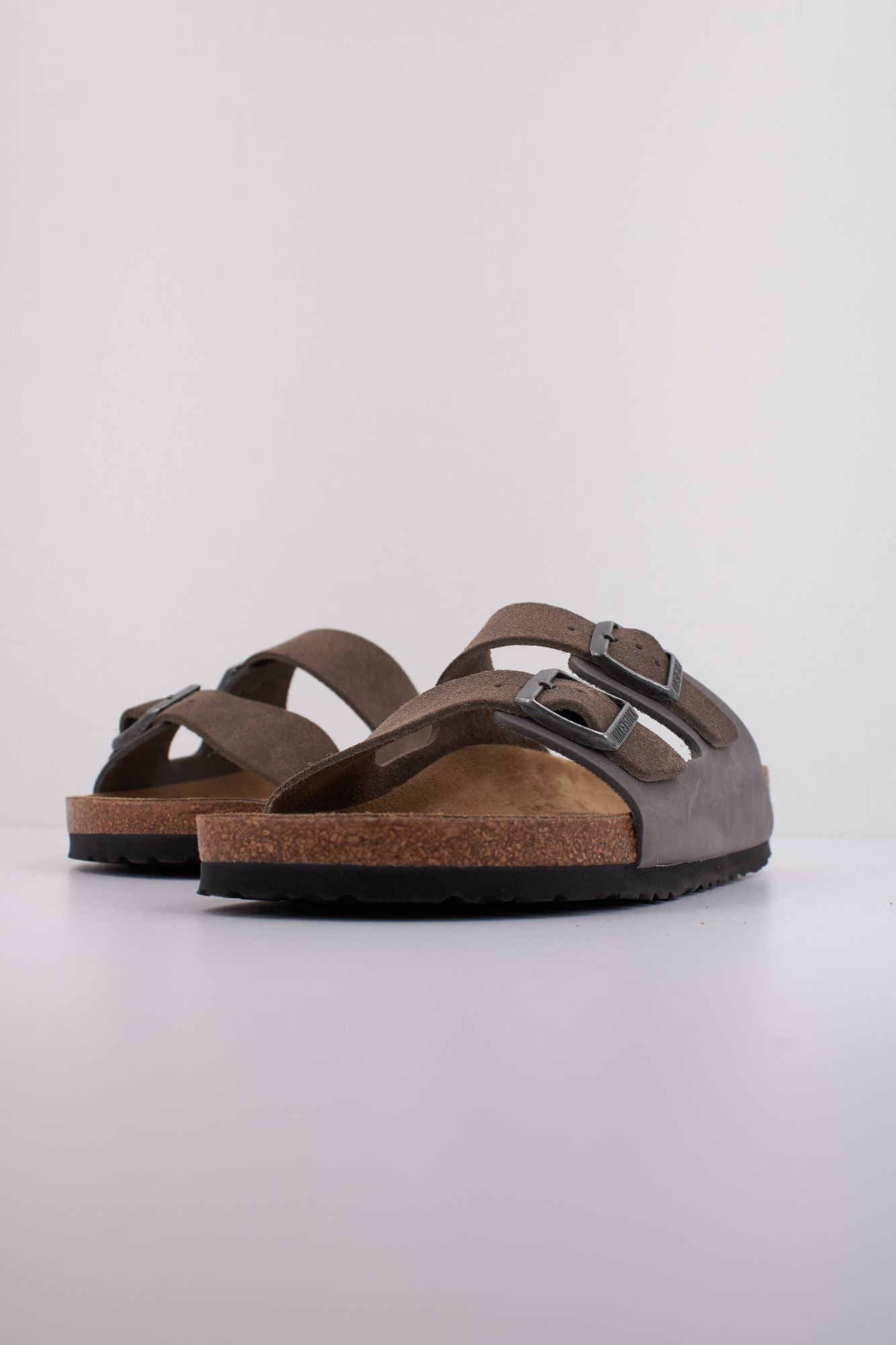 BIRKENSTOCK ARIZONA BS en color GRIS (2)