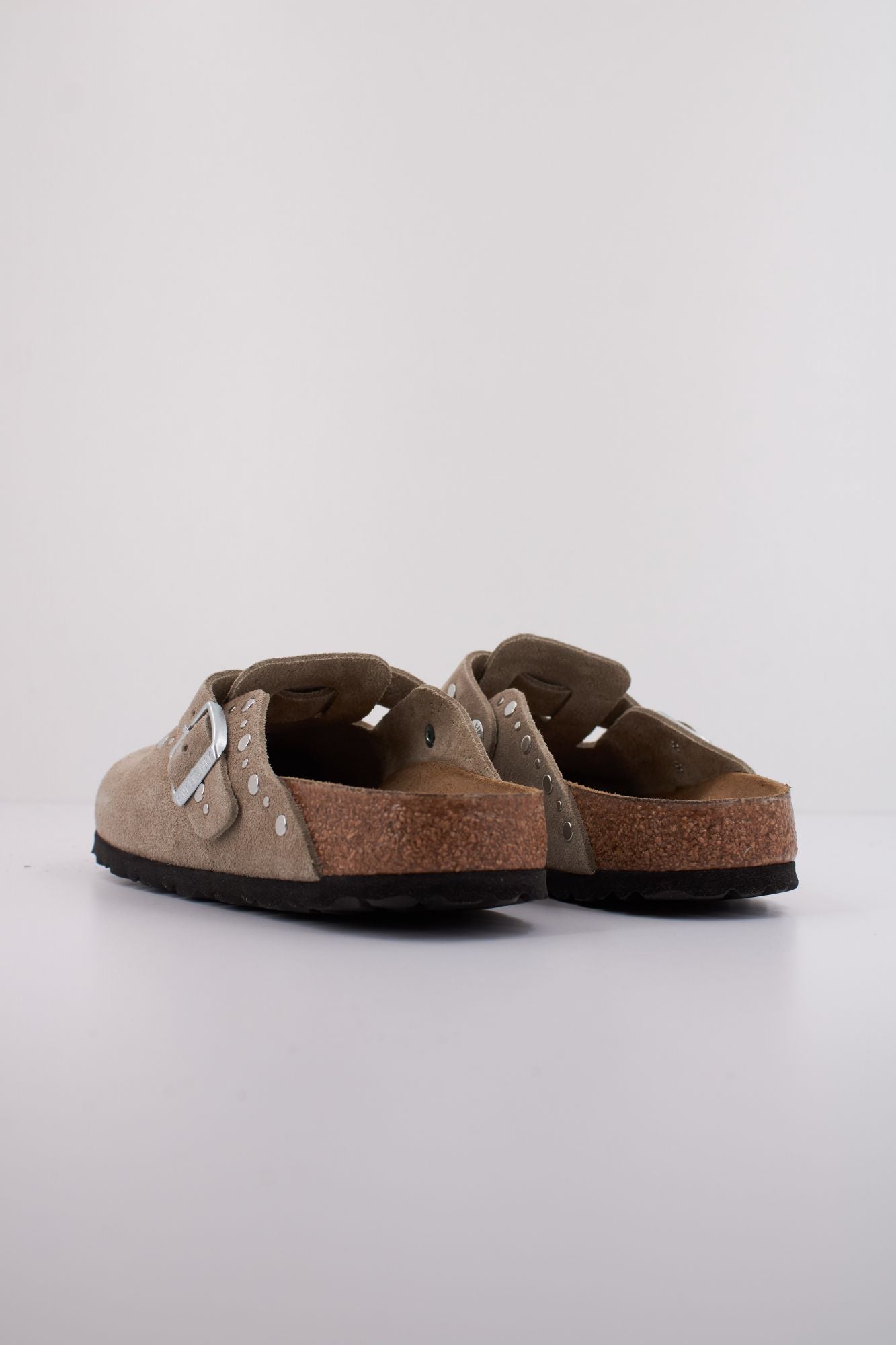 BIRKENSTOCK BOSTON RIVET BORDER en color MARRON (4)
