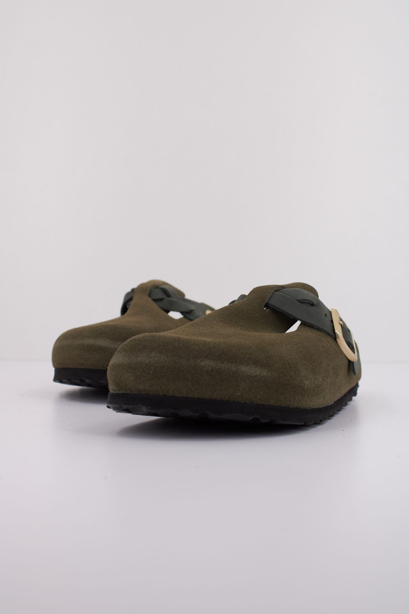 BIRKENSTOCK BOSTON BRAIDED en color VERDE (2)