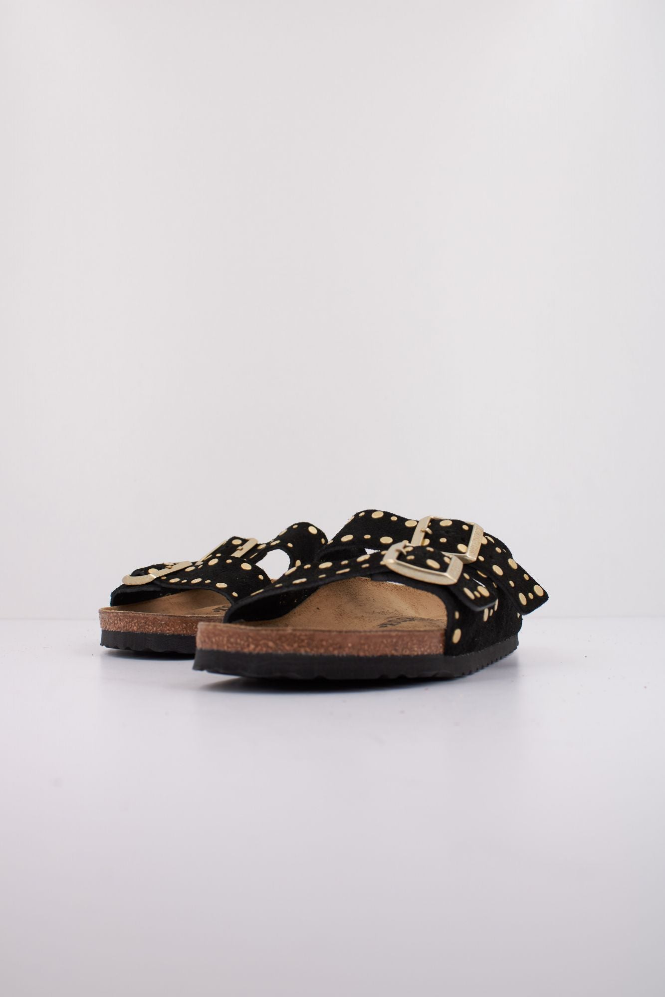 BIRKENSTOCK ARIZONA RIVET en color NEGRO (2)